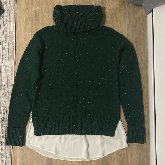 RW&Co Sweater with Faux Blouse Underlay - Picture 1 of 4